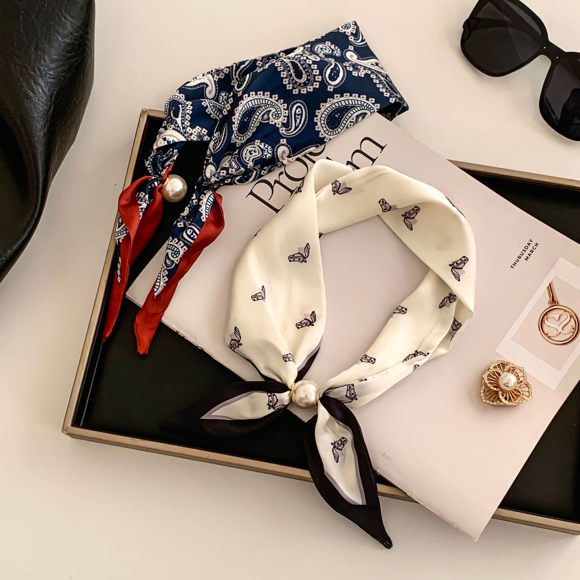Cashew Flower Silk Scarf Effor - Ascot Neck Scarf recension och pris