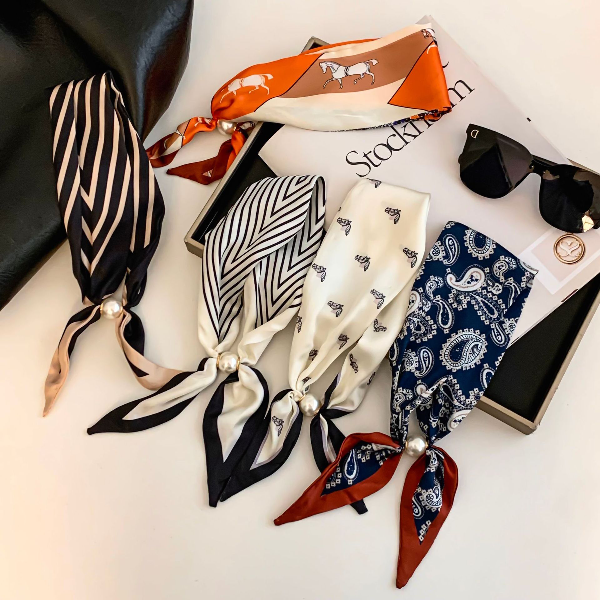 Cashew Flower Silk Scarf Effor - Ascot Neck Scarf recension och pris