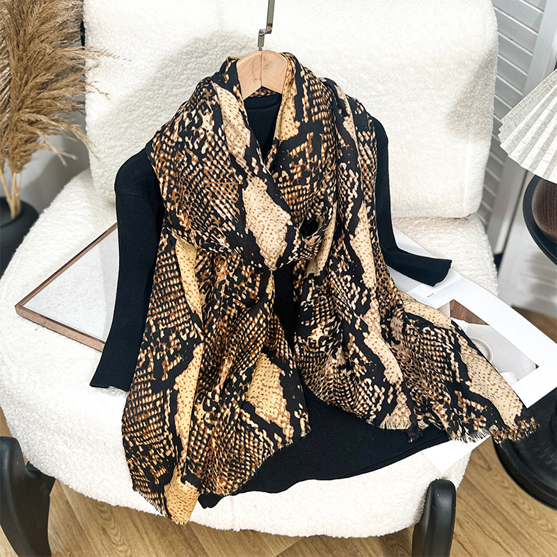 Luxury Brand Scarf Leopard pri - Pashmina Wrap Large recension och pris