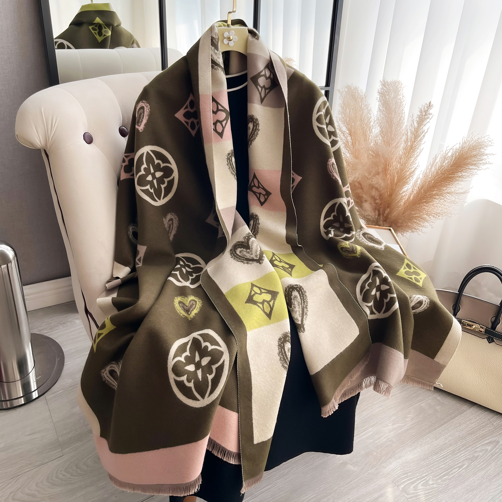 Luxury Cashmere Love Scarf Win - Woven Scarf Blanket recension och pris