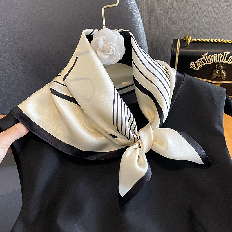 Design Shawl 100% Real Silk Sq - Ascot Neck Scarf recension och pris